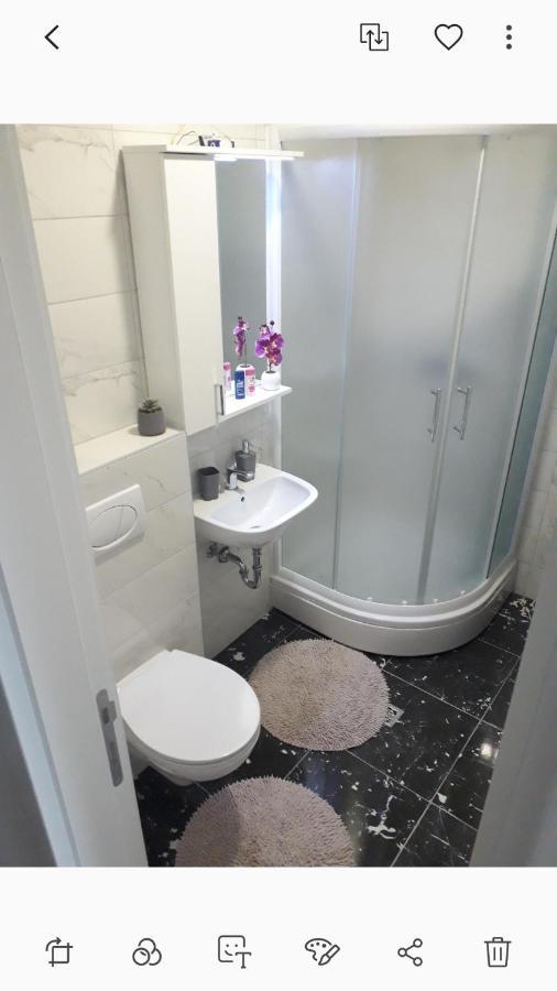 Studio Apartman Promenada Szarajevó Kültér fotó