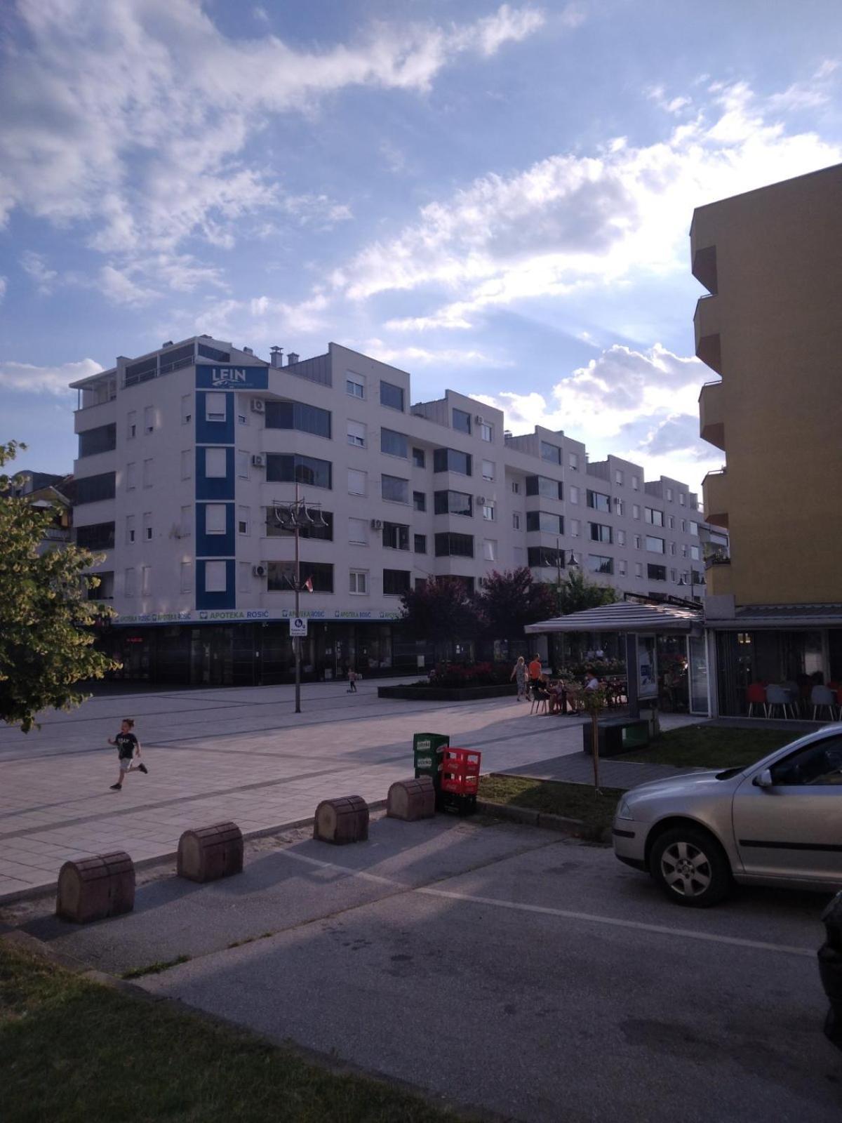 Studio Apartman Promenada Szarajevó Kültér fotó